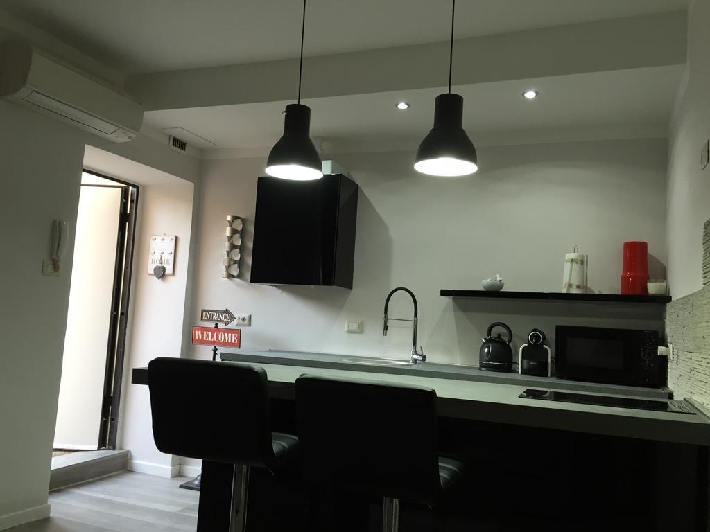 Kibilu - Via Confalonieri - Stazione Garibaldi - Zona Isola Appartement Milaan